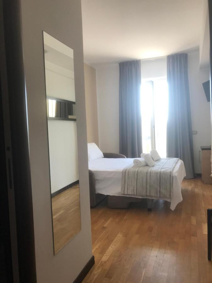 Hotel Royal San Benedetto del Tronto Exterior foto