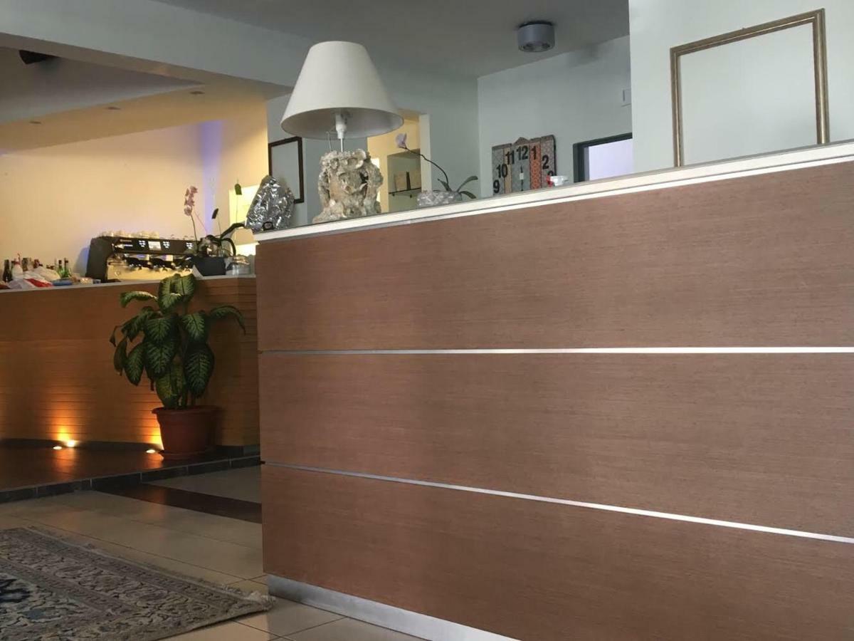 Hotel Royal San Benedetto del Tronto Exterior foto