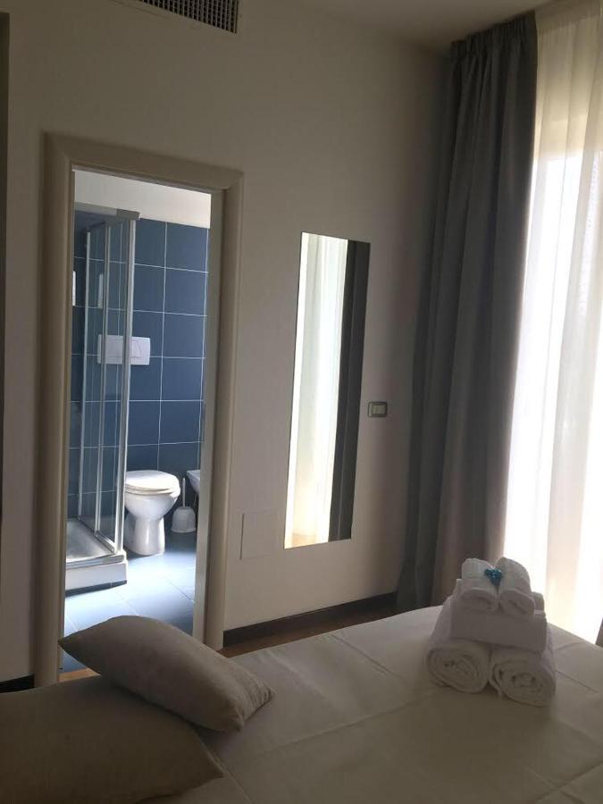 Hotel Royal San Benedetto del Tronto Exterior foto